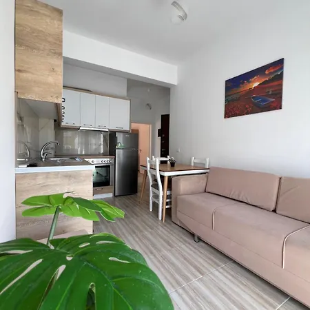 New Portside Sarandë