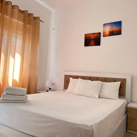 New Portside Apartment *