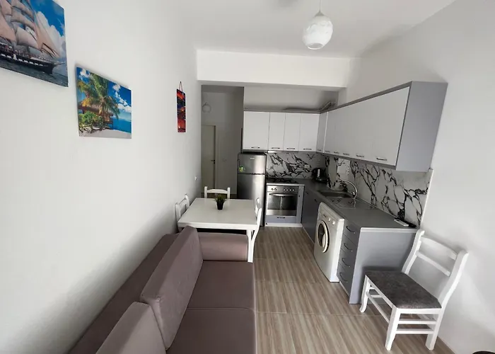 New Portside Apartment Sarandë