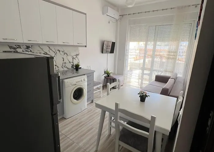 New Portside Apartment Sarandë
