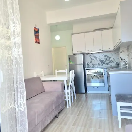New Portside * Sarandë