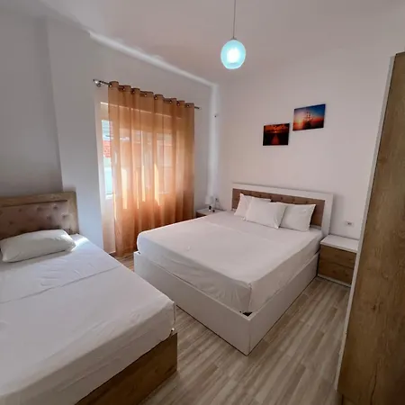 New Portside Apartament