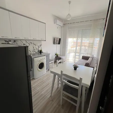 New Portside Apartament Saranda