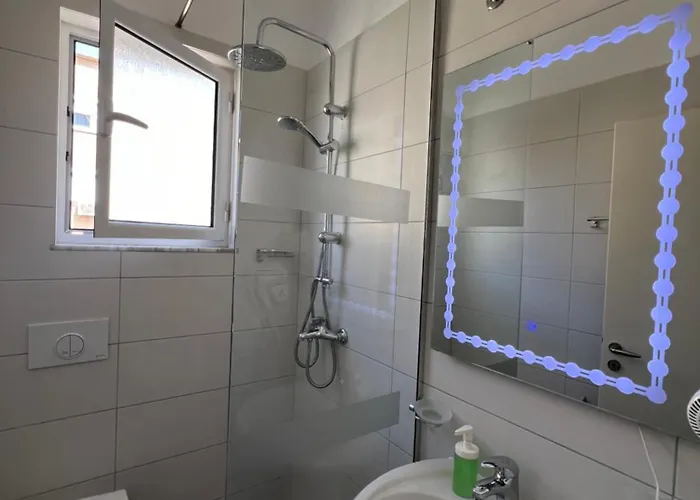 New Portside Sarandë