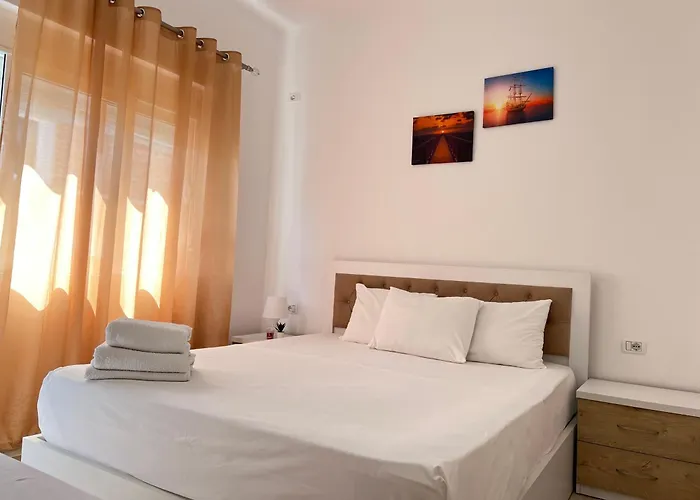 New Portside Apartment *