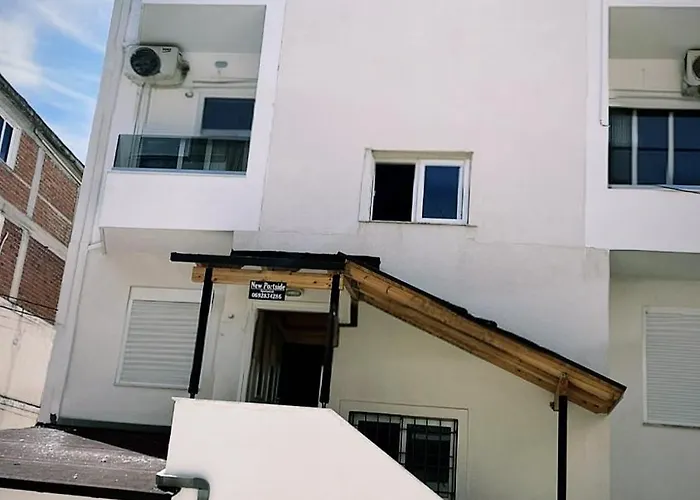 New Portside * Sarandë